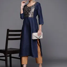 Indo Era Women Navy Blue & Golden Yoke Design Kurta-image-40