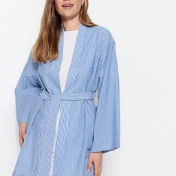 Trendyol Striped Robe With Belt-image-51