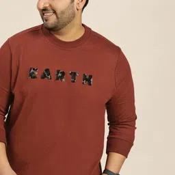 Sztori Men Plus Size Rust Red Applique Sweatshirt-image-14