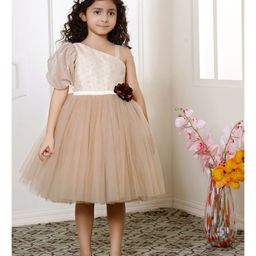 Toy Balloon Kids Net One Shoulder Half Puffed Sleeves Floral Applique Detailed Swiss Dot Designed Dress - Golden-picture-7