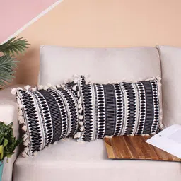 STITCHNEST Black & White 2-Pieces Ethnic Motifs Woollen Rectangle Cushion Covers-image-26