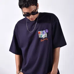 Beyoung Men Printed Pockets T-shirt-image-4