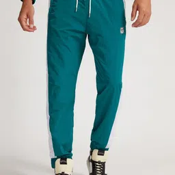 GUESS Men Regular Fit Mid-Rise Joggers-image-20