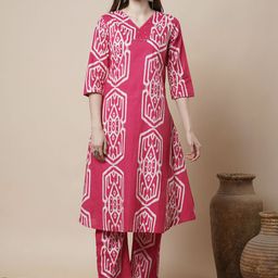 FASHOR Printed Top With Trousers Co-Ords-picture-18