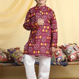 Cutiekins Boys Printed Regular Kurta with Pyjamas image 3