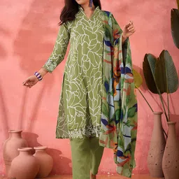 Sangria Floral Printed Unstitched Dress Material-image-77