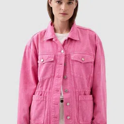 GAP Women Spread Collar Solid Pure Cotton Casual Denim Jacket-image-96