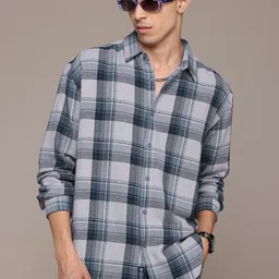 The Roadster Lifestyle Co. Men Relaxed Checked Pure Cotton Casual Shirt-picture-9