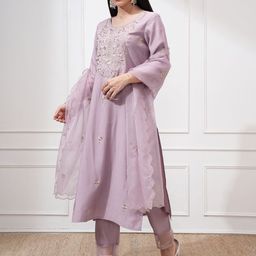 Vishudh Women Ethnic Motifs Embroidered Regular Thread Work Kurta with Trousers & With Dupatta image 5