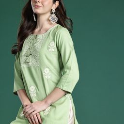 Indo Era Floral Embroidered Thread Work Kurta-image-26