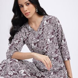 Anouk Rustic Floral Printed V-Neck Straight Kurta-image-77