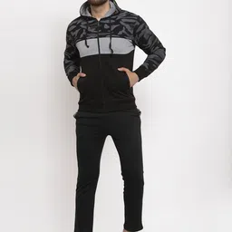 WILD WEST Men Black & Grey Camouflage Printed Tracksuit-image-48