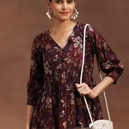 Libas Floral Printed V-Neck Pleated Kurti-31