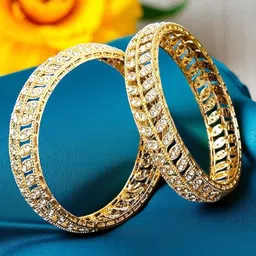 The Pari Set Of 2 Gold-Plated Artificial Stone-Studded Bangles image 2