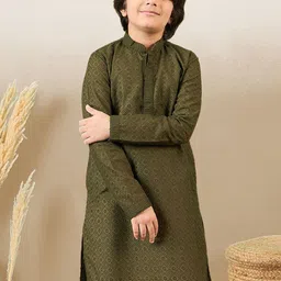 Here&Now X Sanwara Boys Embroidered Chikankari Cotton Straight Kurta-picture-11