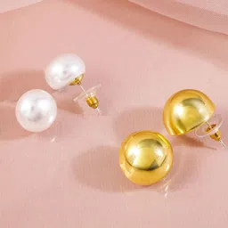 Rubans Set of 2 Gold-Plated Pearl Studs image 1