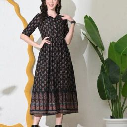 DECKEDUP Black Cotton Floral Short Sleeves Dress-image-49