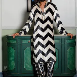 PS MEN BY PAYAL SINGHAL Chevron Printed Mirror Work Velvet Straight Kurta with Salwar-picture-3