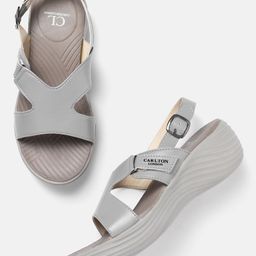 Carlton London Solid Open-Toe Comfort Heels-14