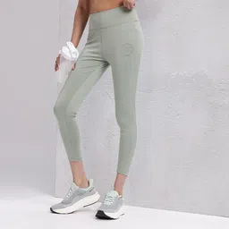 HRX by Hrithik Roshan Women Cropped Rapid-Dry Running Tights-image-39