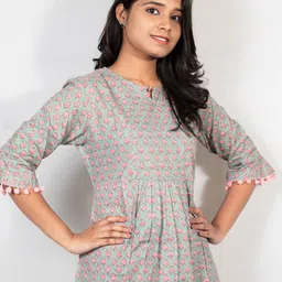 Vivika Ethnic Motifs Printed Cotton Top-14