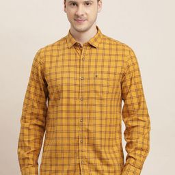 Turtle Men Relaxed Slim Fit Opaque Checked Casual Shirt-image-90