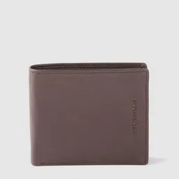 THe VerTicaL Men Leather Two Fold Wallet-43