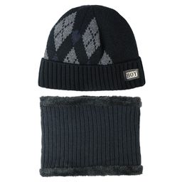 Bunnywave Unisex Black & Grey Woolen Beanie With Neck Warmer Set-image-33