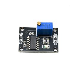 SmartElex Square Wave Pulse Generator – CD4047 image 1