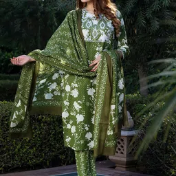 Jaitpuriya Women Floral Printed Regular Pure Cotton Kurta with Trousers & With Dupatta-image-60