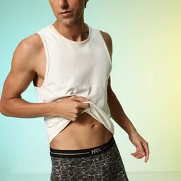 HRX by Hrithik Roshan Men Anti-Microbial Printed Trunks HRX_SS25_M_TRK_CS1_002_B-picture-2