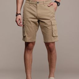 Roadster Men Solid Cargo Shorts-image-98