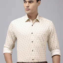 Arrow Pure Cotton Manhattan Slim Fit Geometric Printed Formal Shirt-picture-32