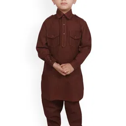 SG YUVRAJ Boys Burgundy Solid Kurta with Pyjamas-image-30