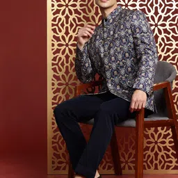 MANQ Slim-Fit Bandhgala Single-Breasted Blazer-image-57