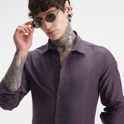 HIGHLANDER Men Slim Fit Vertical Striped Spread Collar Formal Shirt-image-72