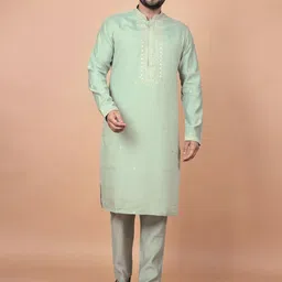 Ethnico by laxmi Men Embroidered Regular Thread Work Kurta with Pyjamas-37