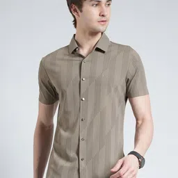 Monte Carlo Slim Fit Geometric Printed Casual Shirt-image-16