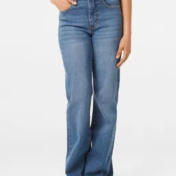 Forever New Women Smart Flared High-Rise Low Distress Light Fade Jeans-image-13