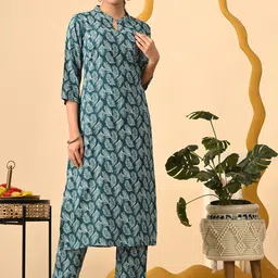 GLOWWORLD Women Floral Printed Regular Kurta with Trousers-image-26