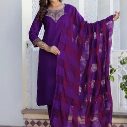 SKYLEE Women Regular Yoke Design Kurta with Trousers & Dupatta-picture-16