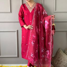 THE52 Floral Embroidered Chanderi Silk Straight Kurta with Trousers & With Dupatta-image-24