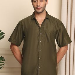 Blezza Men Solid Spread Collar Cotton Casual Shirt-image-27