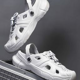 HRX by Hrithik Roshan Men Clogs-picture-31