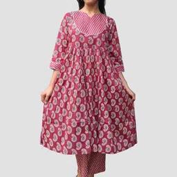 Artisan Glory Women Floral Printed Regular Pure Cotton Kurta with Trousers & With Dupatta-image-50