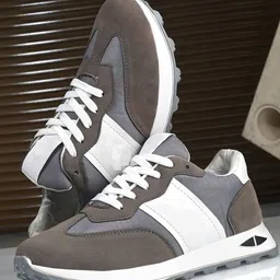 glitchez Men Colourblocked Sneakers-picture-42