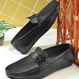 Mast & Harbour Men Textured Casual Embossed Loafers-picture-26