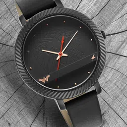 Fastrack Women Black Brass Printed Dial & Black Leather Straps Analogue Watch 6243NL01-17