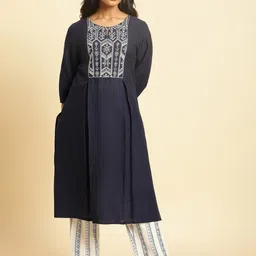 W Ethnic Motifs Yoke Design Thread Work Straight Pure Cotton Kurta-7