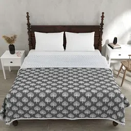 JAIPUR FABRIC Green & Cream Floral Cotton 150 GSM Reversible Double Bed Dohar-image-12